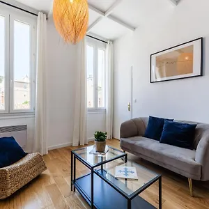 La Bonne Mère-vue Notre-dame De La Garde Appartement